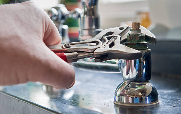 Best Commercial water damage restoration  in Long Beach, WA